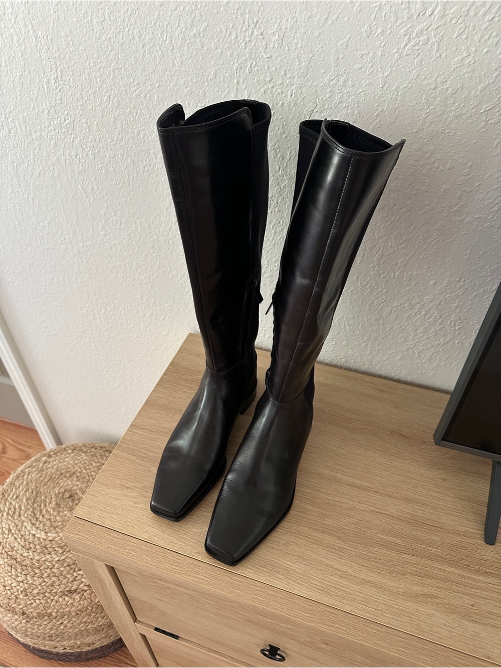 Women’s Vince Camuto Librina Boot Black Size US 7.5 M WC/38